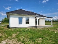 Gencsapáti Családi ház