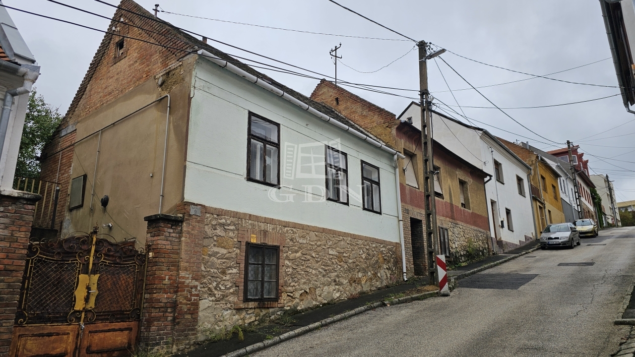 For sale Pécs Family House