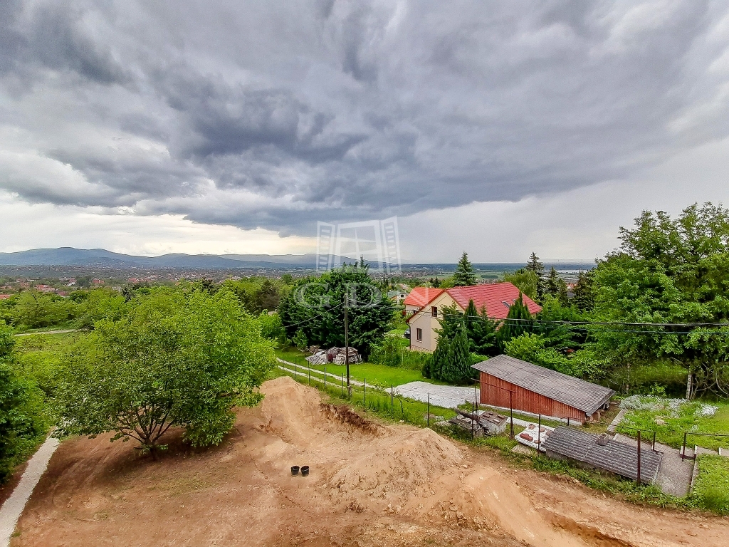 For sale Budakalász Family House