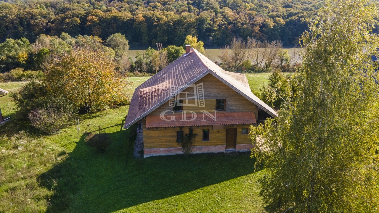 For sale Galgahévíz Family House